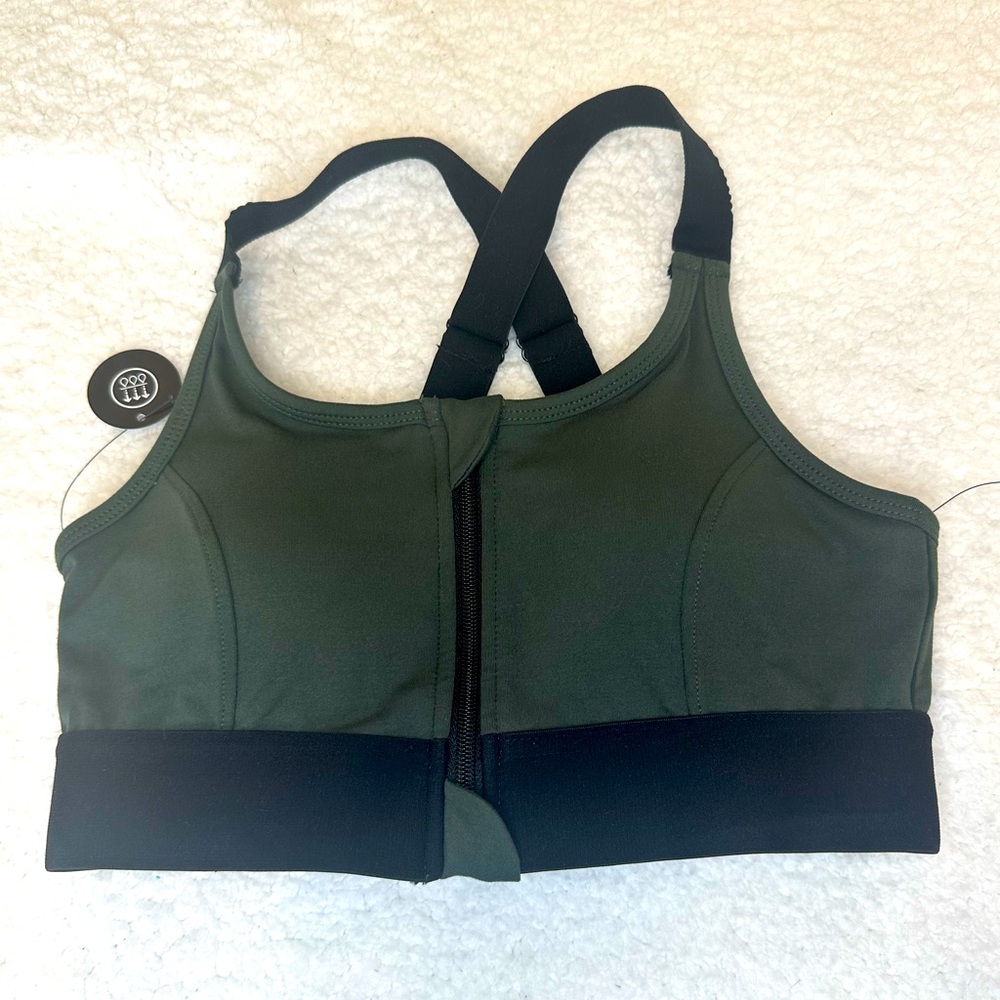 LulaRoe Rise Consistent sports bra. Size Small.